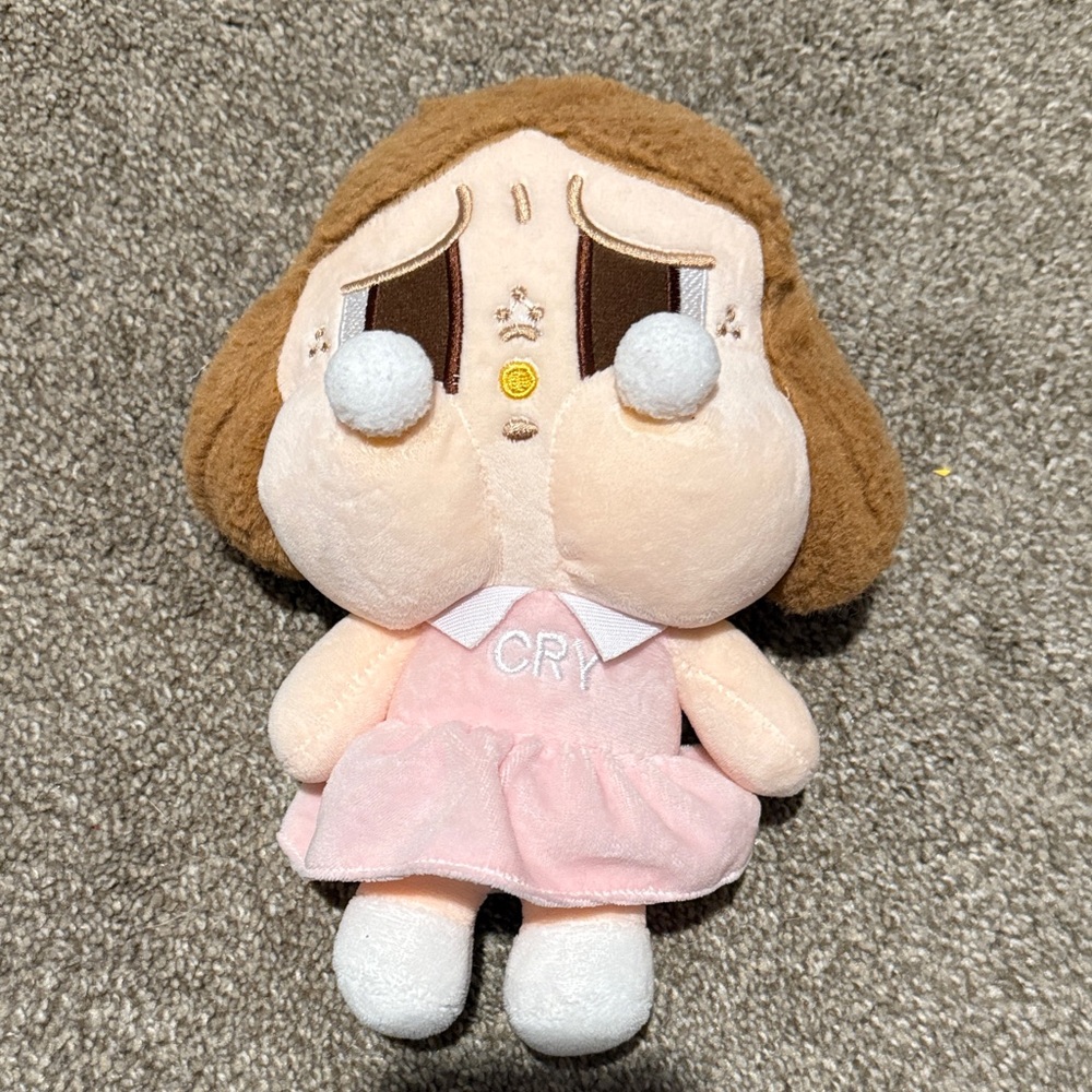 Crying Plush Doll! Cute and cuddly!! 
➡️ 2-available! ☺️☺️💗💗